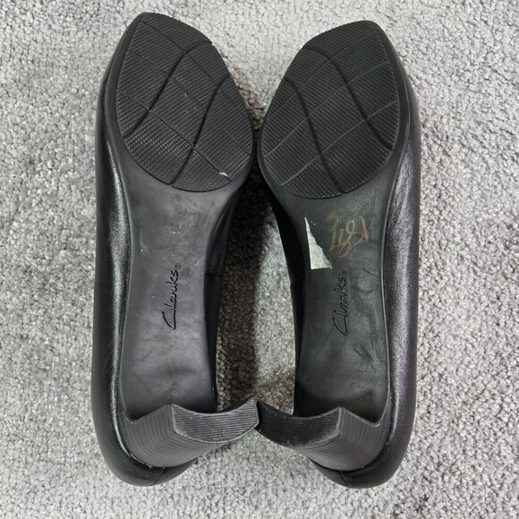 Clarks Kyndall Iris Black Mid Heel Comfort Pumps Classic Office Neutral Preppy - Picture 6 of 12